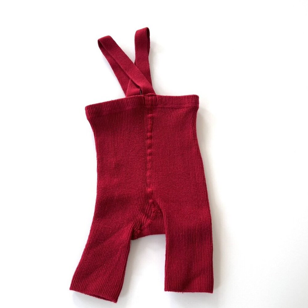 The Red League Short Red Leggings With Straps